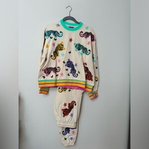 Brand New QUEEN OF SPARKLES Rainbow Tiger Sweat Set